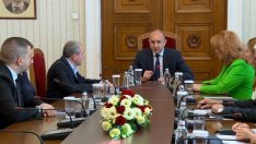 Президентът провежда консултации с ИТН за връчване на нов мандат (ВИДЕО)