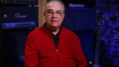 Тъжна вест: На 64 години почина легендарният коментатор Петър Василев-Петела