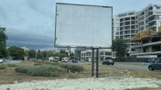 Съветници предлагат по-строг контрол върху билбордовете във Варна