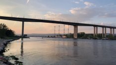 Спасиха 38-годишен, тръгнал да скача от Аспаруховия мост във Варна