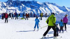 Зимните курорти се пукат по шевовете за празниците