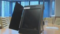 ЦИК подписа договор за доставка на машините за парламентарните избори