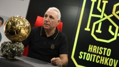 Големият Христо Стоичков празнува рожден ден (ВИДЕО)