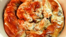 Рецепта на деня: Баница с гъби и три вида лук