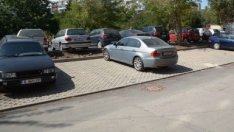 Изграждат буферен паркинг на варненската ул. "Роза"