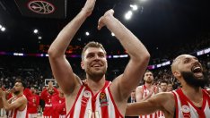 Александър Везенков със страхотно постижение в Гърция