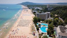 Отпадат ограниченията за къпане в морето край Кранево и Албена