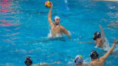 Двама ватерполисти на "Комодор" са топстрелци в група "Елит"