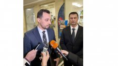 Министър Богданов във Варна: Създаваме  възможност за партньорства между университетите и публичните предприятия, за да задържим и върнем младите в България