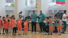 Коледен баскетболен празник се проведе във Варна