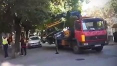 „Паяк” потроши кола за 100 000 евро, общината се извини (ВИДЕО)