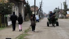 Долни Цибър – ромският Кеймбридж! 80 от жителите на селото са висшисти