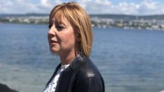 Манолова зове: За бога, братя, не купувайте!