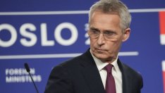НАТО удължи мандата на Столтенберг