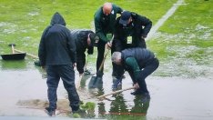 "Моряците" и "канарчетата" ще започнат в 18,30 ч.