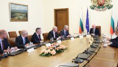 Правителството решава дали да обяви национална епидемия от коклюш