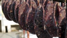 Луканки от диво прасе разболяха десетки от трихинелоза