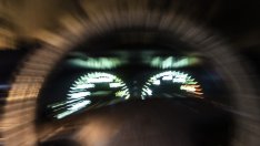 21-годишен лети с 220 км/ч. в локалното платно на магистралата