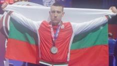 Варненец грабна два сребърни медала на европейското по щанги в Москва