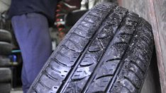 Англичанин наряза гумите на 56 коли в Добрич