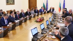 МС даде отчет за свършеното в десетия (извънреден) месец от управлението си