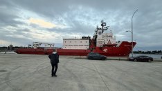 Полярният ни кораб се готви за отплаване