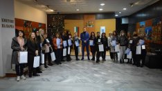 Наградиха участниците в конкурса „Да украсим Варна за Коледа“