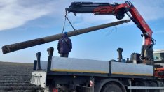 Енергото подмени счупен стълб от ураганния вятър в района на Генерал Тошево