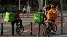 Бивш колега обра доставчик на храна във Варна