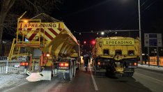 Още една фирма почиства варненските улици от тази нощ