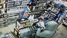 Наглост! Поредната задигната кутия за дарения