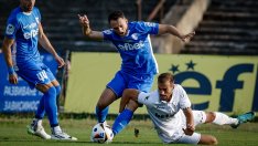 Славия приземи "соколите"