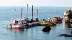 След 36 дни драми – влекачи изтеглиха "Вера Су", корабът потегли към Варна