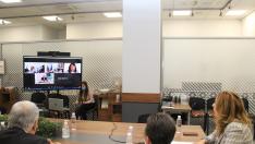 Вицепремиерът Марияна Николова разговаря с Франк Кванте, генерален мениджър на „Фрапорт“ 