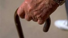 Наглост: Откраднаха бастуна на 87-годишен варненец