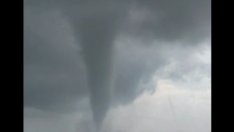 Смерч отнесе покривите на 30 къщи в село край Исперих