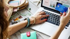 Съдят варненка, залага онлайн със служебни пари