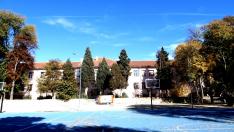 Варненци излизат на митинг в подкрепа на училище