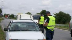 Спипаха двама младежи да карат с отнети книжки във Варненско