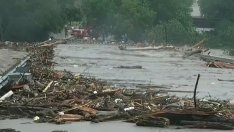 Наводнения в Тексас: 24 души загинаха, а 20 деца са в неизвестност