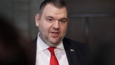 Пеевски защити Даниел Митов: Няма никакво основание за оставка