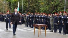 Желязков обеща още пари на военните