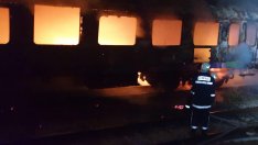 Изгоря вагон на пътнически влак във Варна