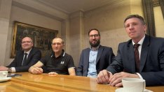 Божков прибра отцепниците от "Възраждане"