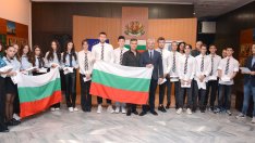 Изпратиха с българското знаме варненски ученици на Световни ученически игри в Бахрейн