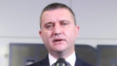 Засякоха Владислав Горанов с издирвана кола на границата