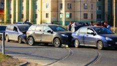 Пердашиш по магистралата, а в града? 7-те основни шофьорски грешки