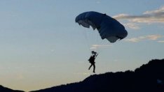 Парапланерист бедства два дни, паднал между Балчик и Каварна. Спасиха го!