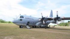 Военен самолет се разби във Филипините (ВИДЕО)