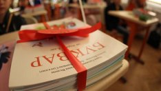 Дядо Добри, Кристо, Гришо... влизат в учебниците на поколенията Z и Алфа